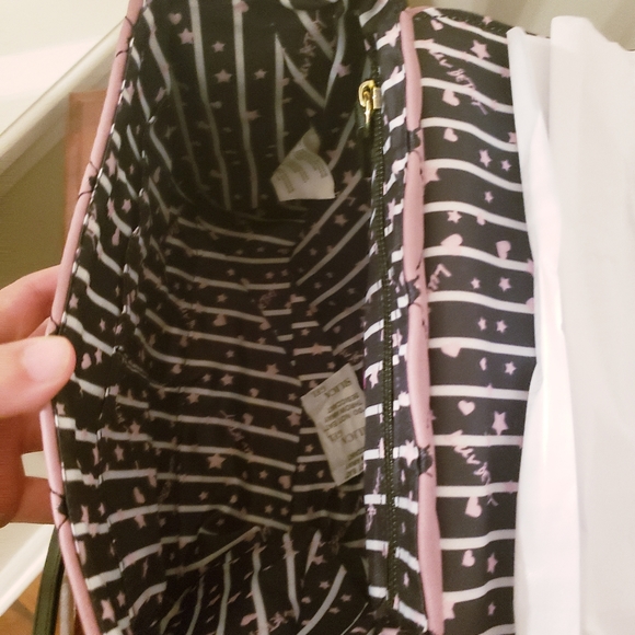 Betsey Johnson Quilted Purse - Picture 3 of 4